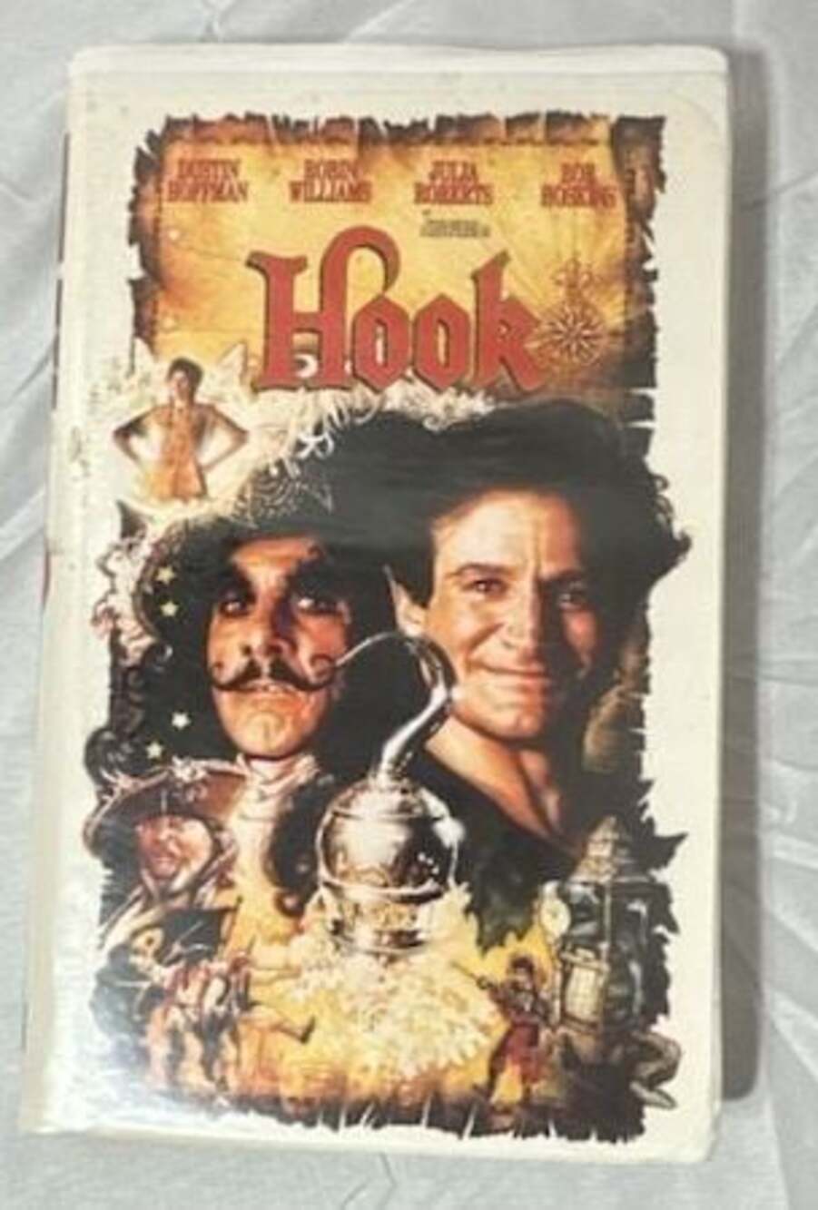 Hook (1991) VHS Tape - Columbia TriStar Home Video
